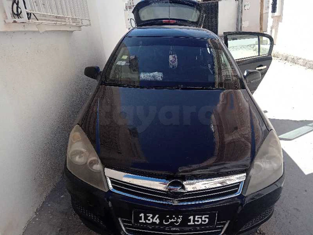 Carte voiture Opel Astra