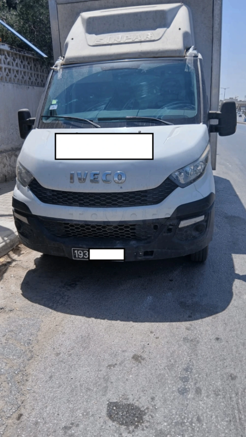 A vendre camion IVECO 35C15 âge 10 ans