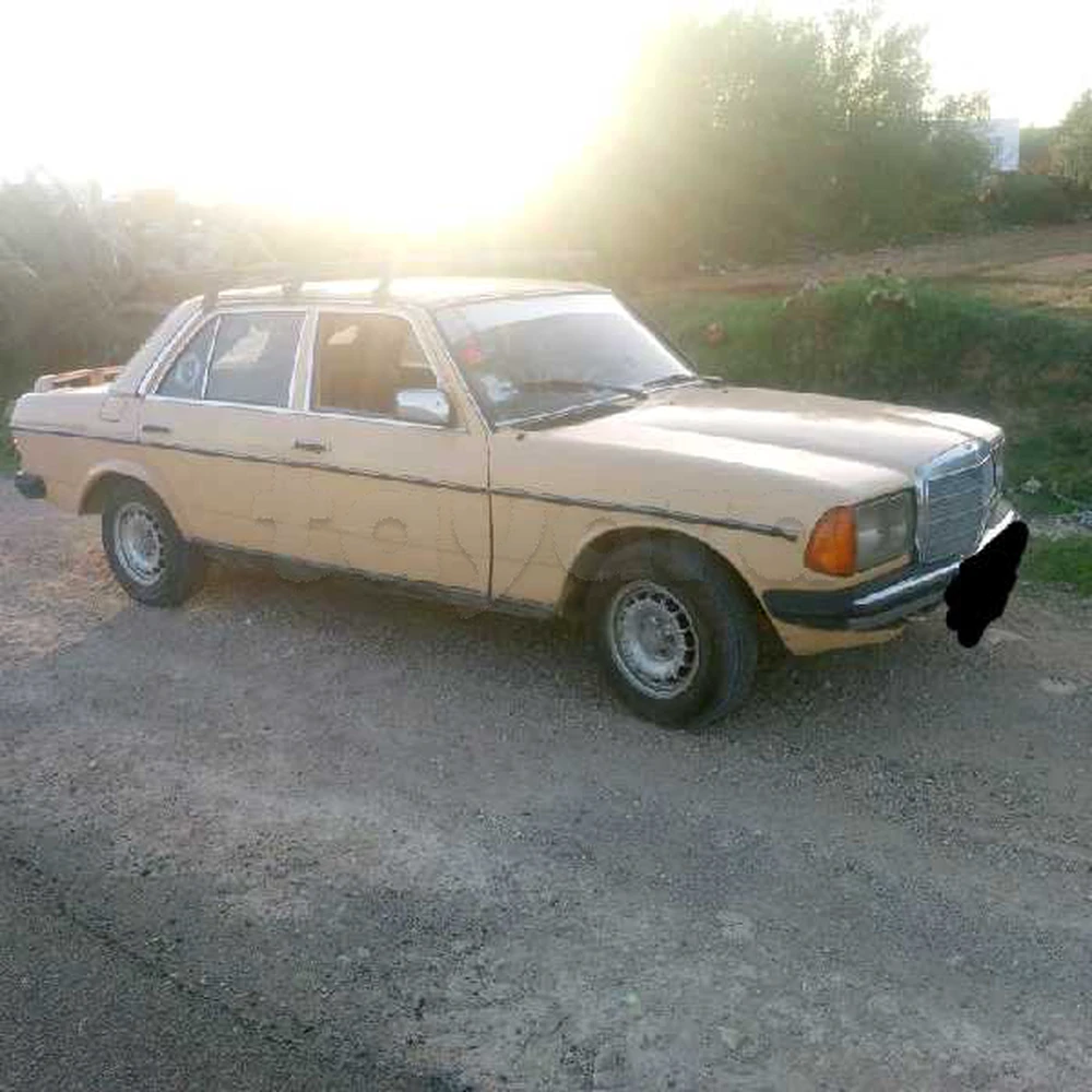 Carte voiture Mercedes-Benz 250