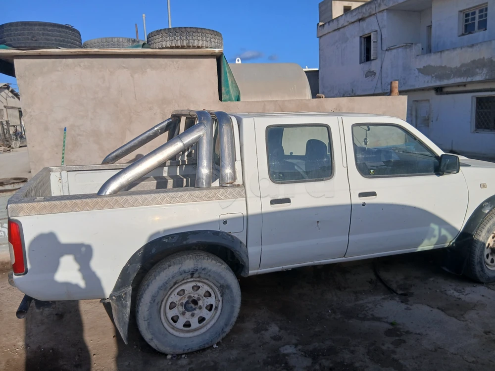 Nissan Pick up