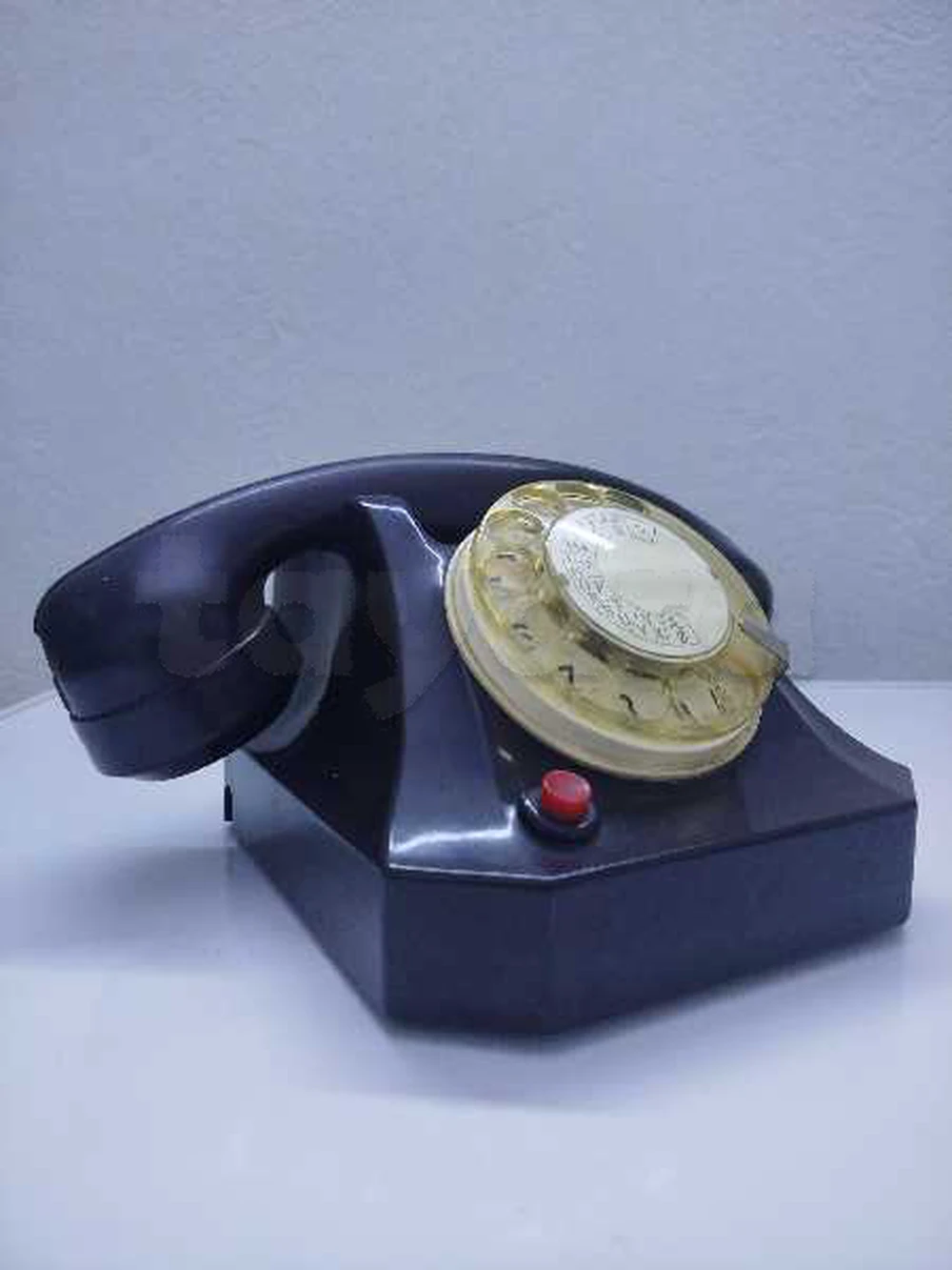 Téléphone fixe Vintage à cadran rotatif complet avec son câble d'origine