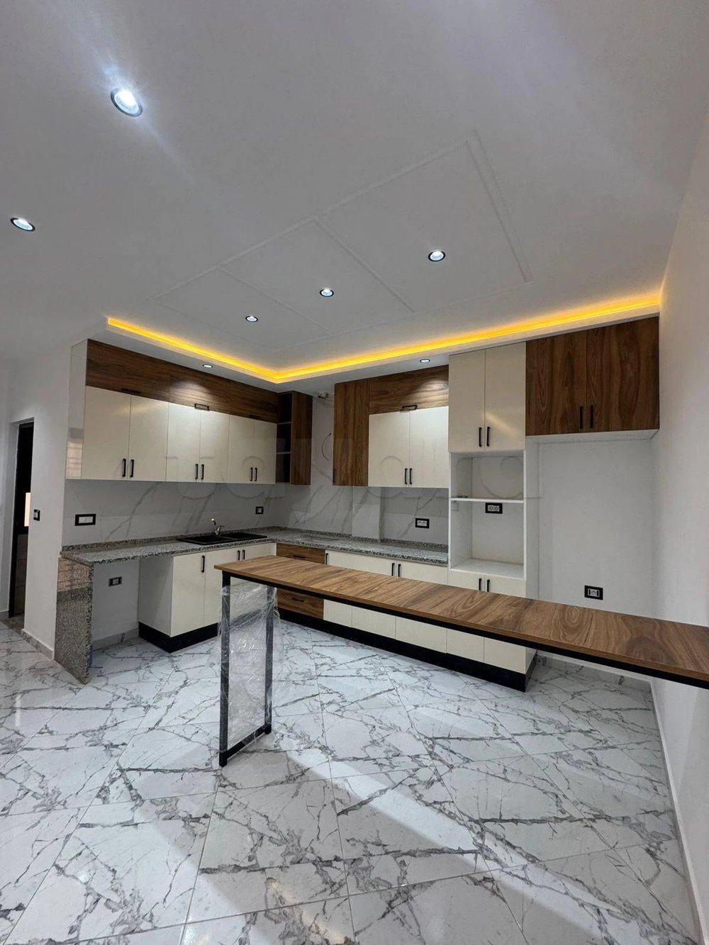 vente flash 115 md appartement a cite zouhour kelibia