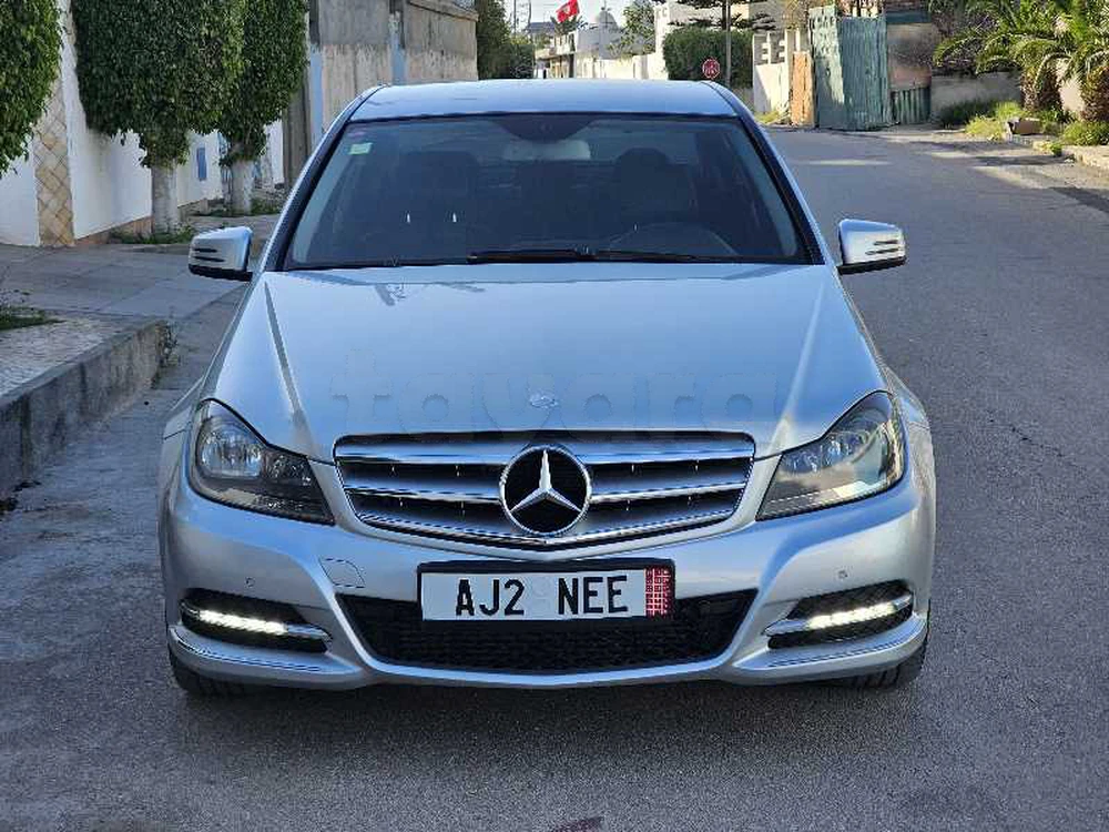 Carte voiture Mercedes-Benz Classe C