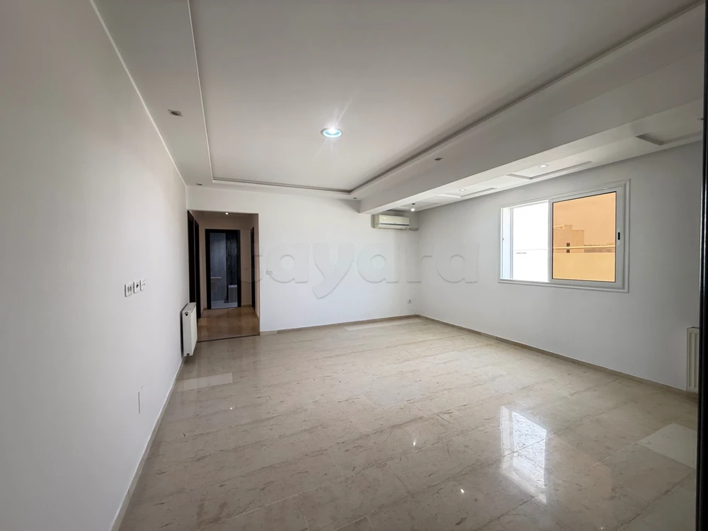 À vendre S3 à Riadh andalous