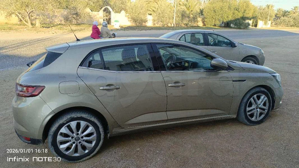 Carte voiture Renault Megane Estate