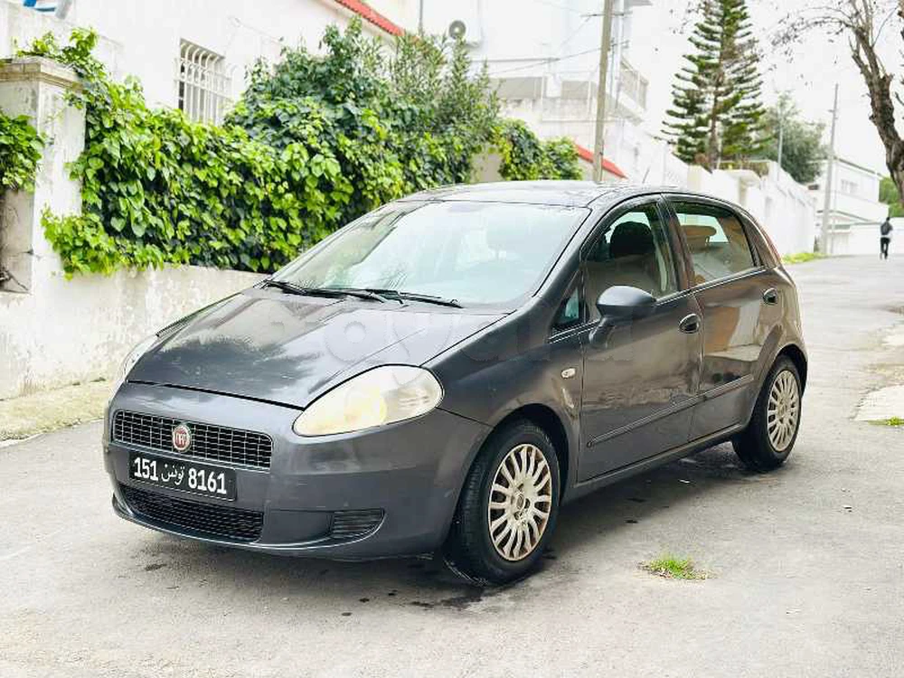 Carte voiture Fiat Punto