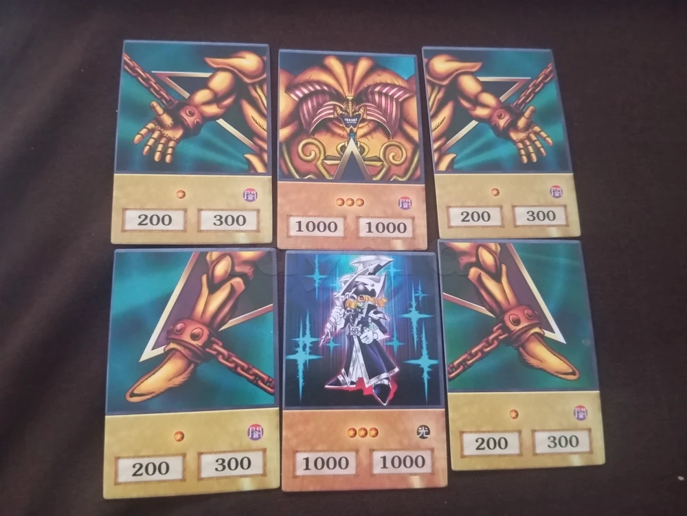 100 cartes Yu Gi Oh