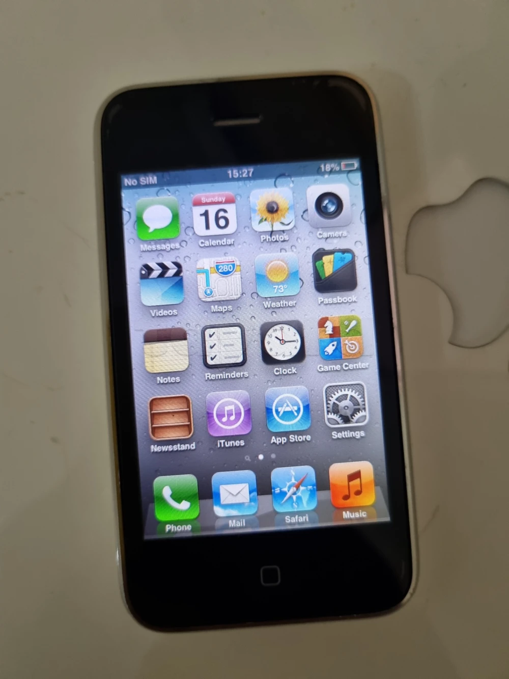 iPhone 3GS