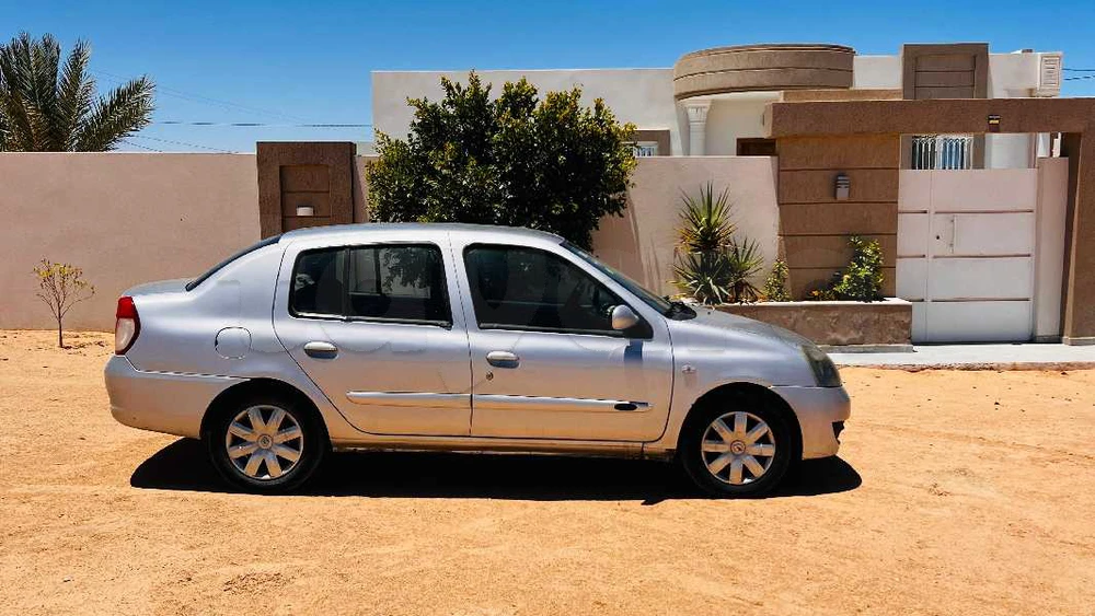 Carte voiture Renault Clio