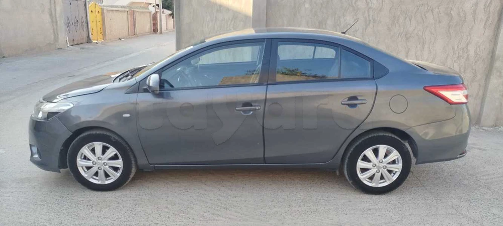 Toyota Yaris Verso