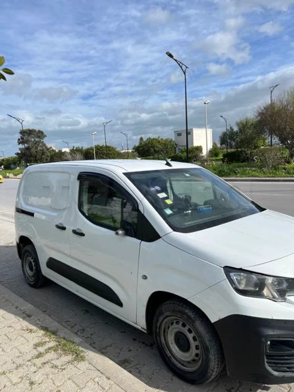 Carte voiture Peugeot Partner