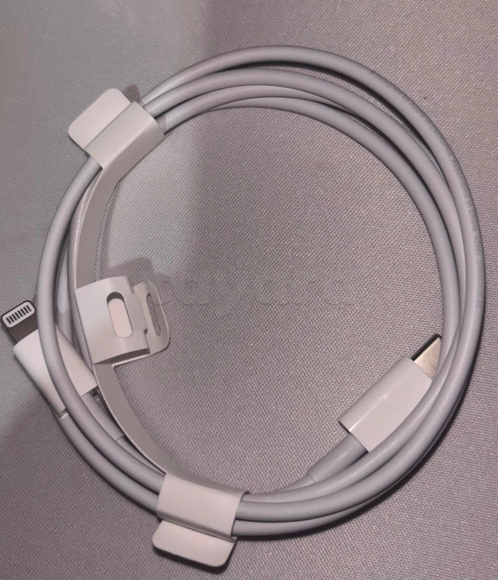 Cable iPhone 6 ==> 14