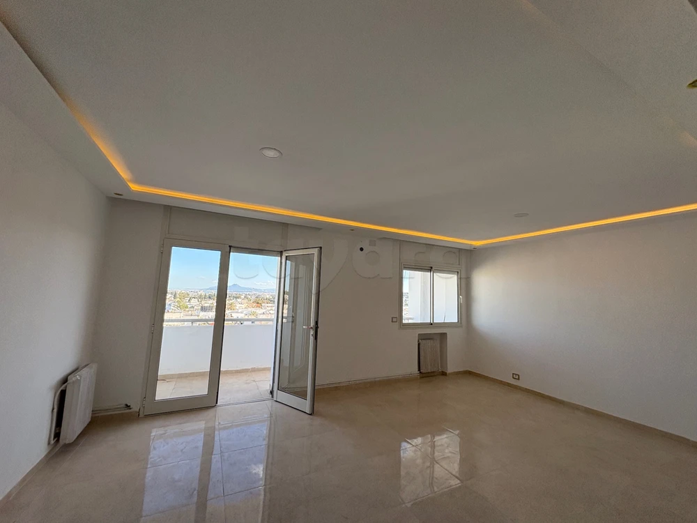 Appartementà louer à manzeh 6