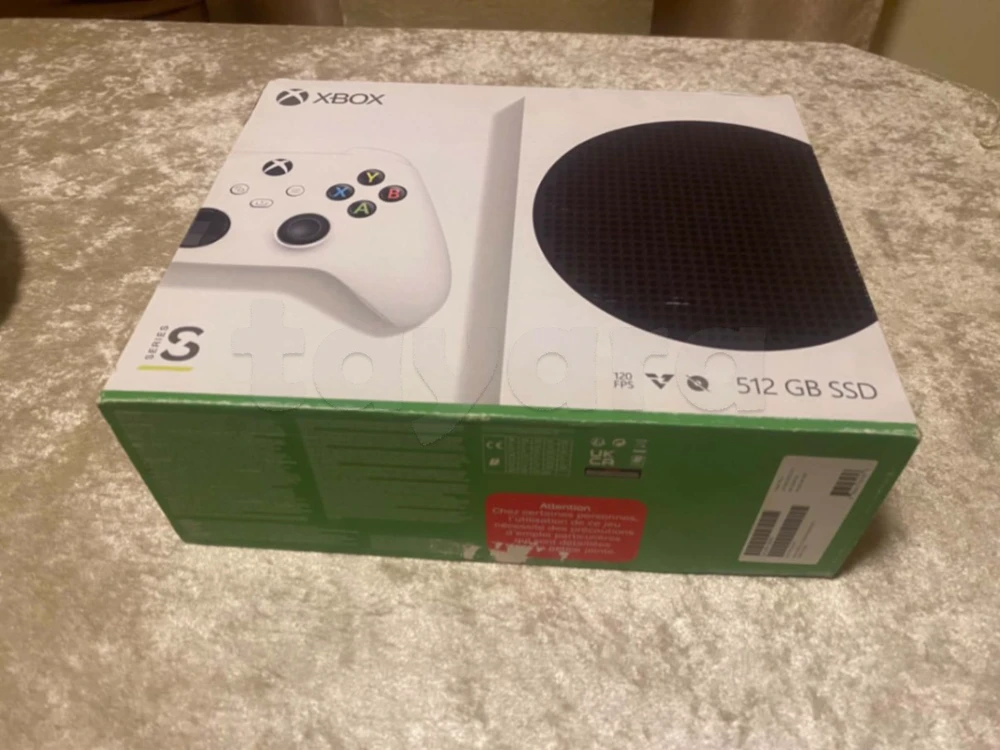 À VENDRE – PS4 FAT 1To Patché (13.00) + Xbox Series S – État impeccable