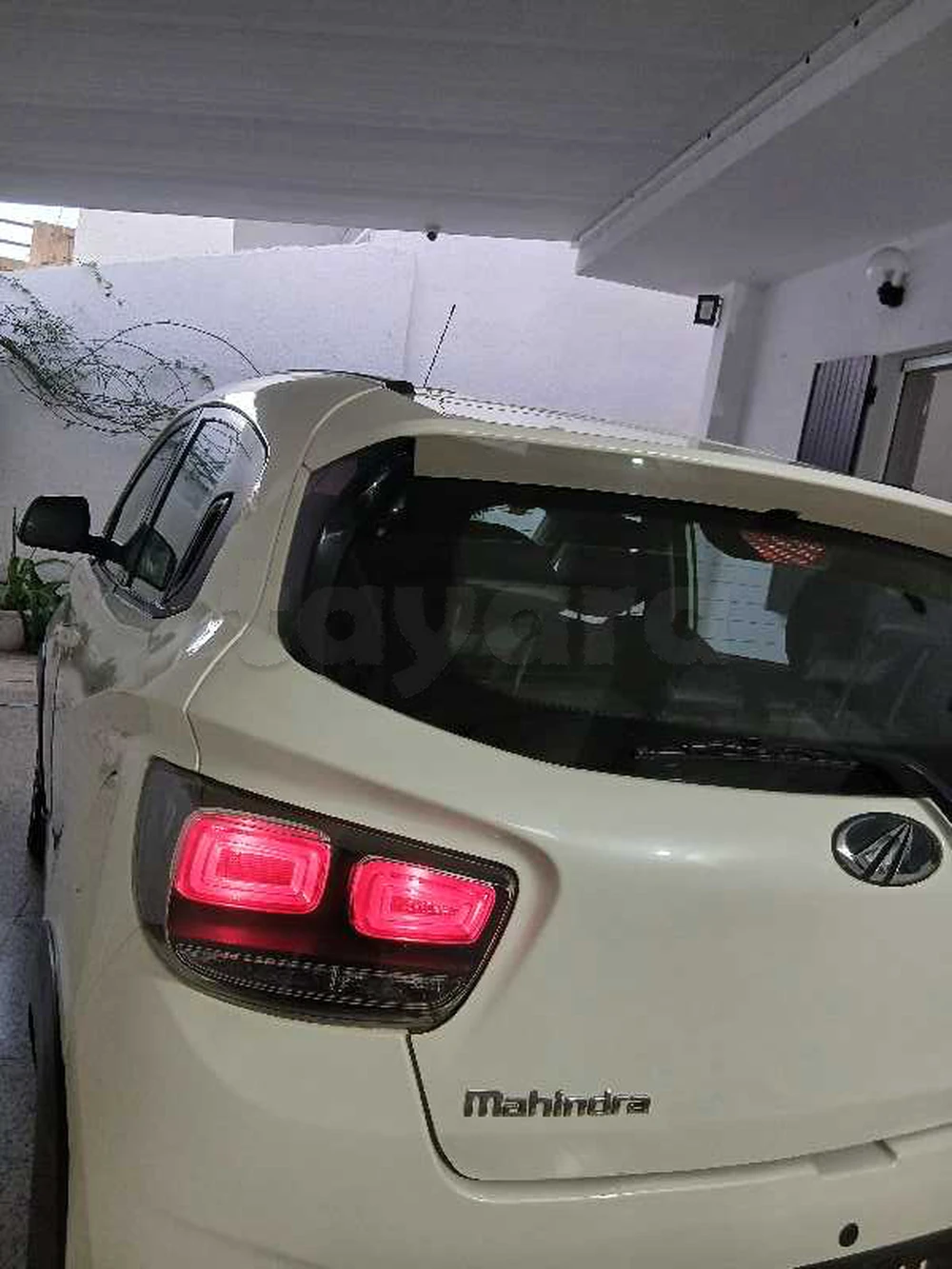 Mahindra Hover