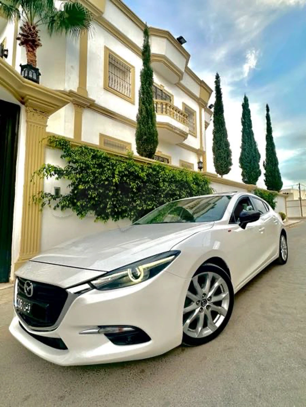 Carte voiture Mazda 3