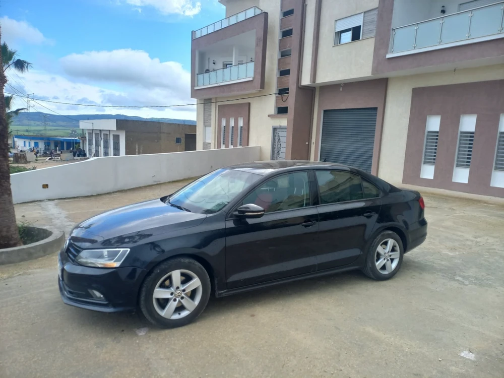 Carte voiture Volkswagen Jetta