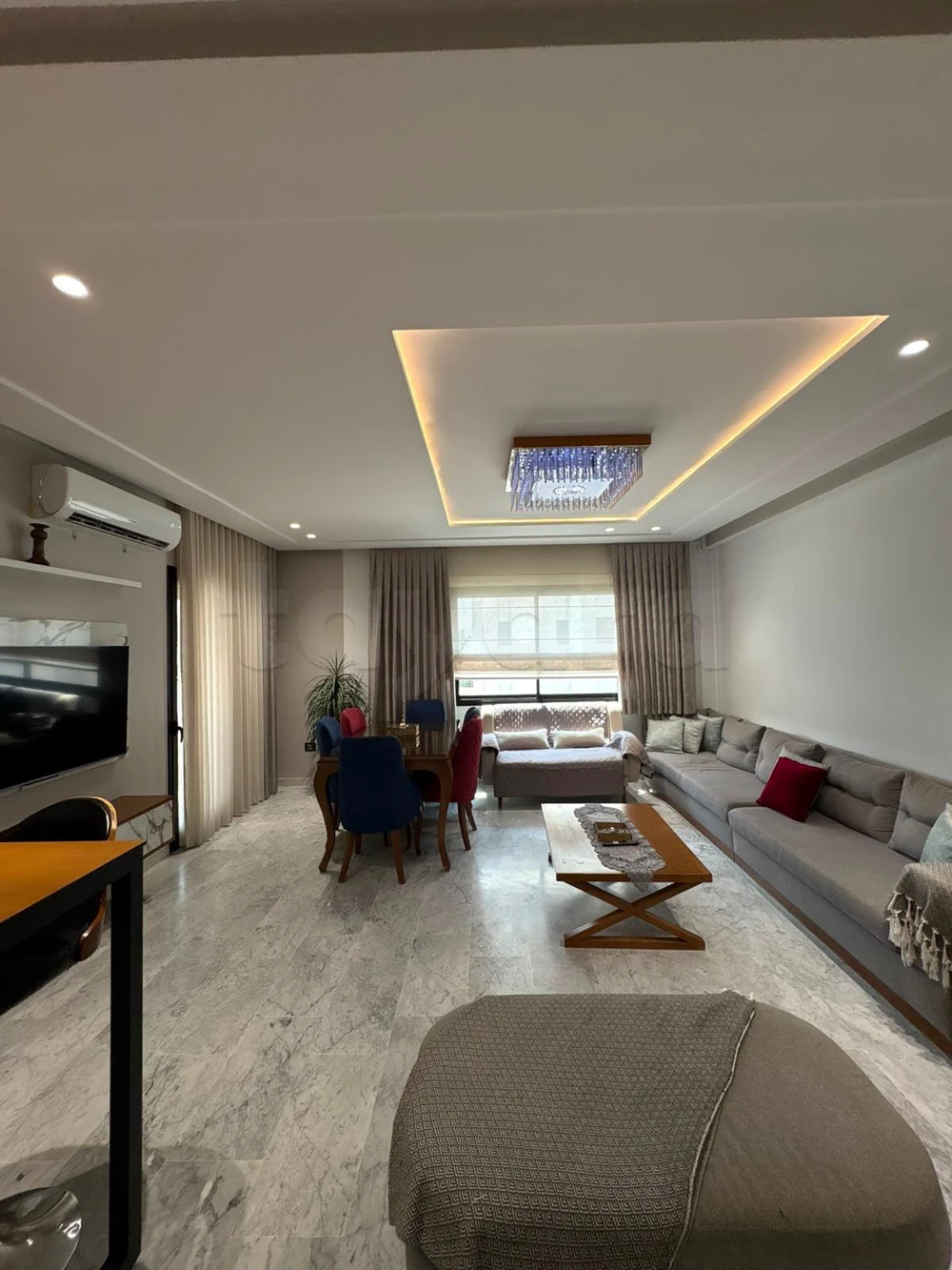 🏠A vendre magnifique et spacieux appartement S+3 HS à Riadh Landalous🏠