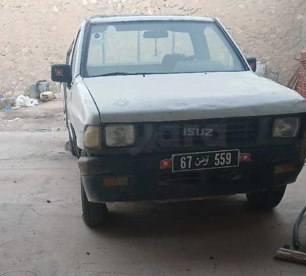 Isuzu Landwind