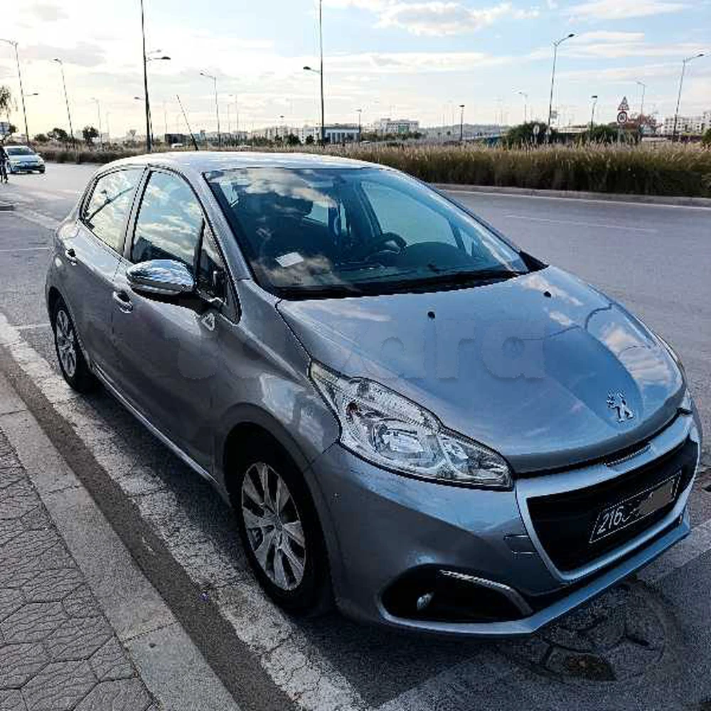 Carte voiture Peugeot 208