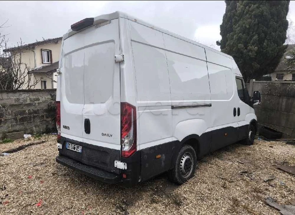 Carte voiture IVECO Daily