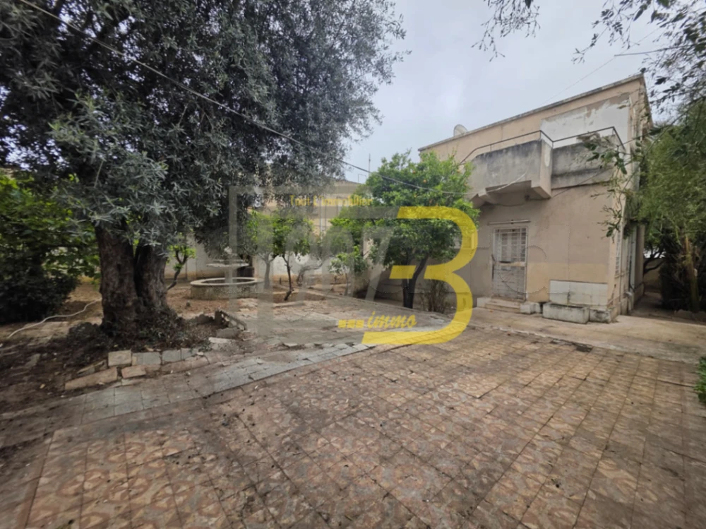 À vendre – Villa à fort potentiel à France Ville