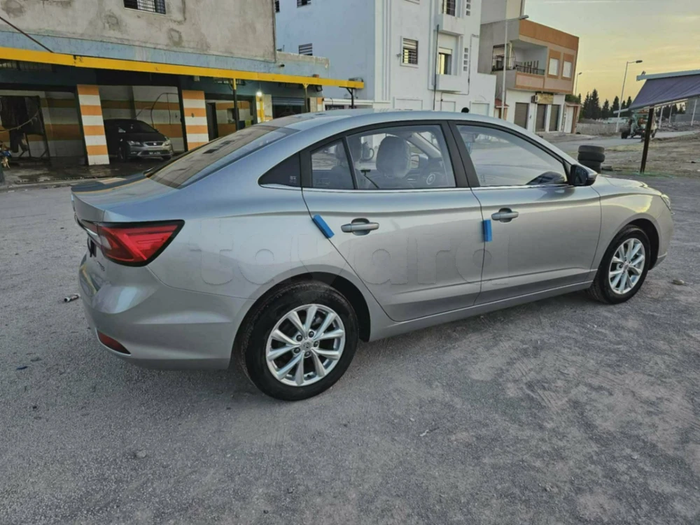 MG 5