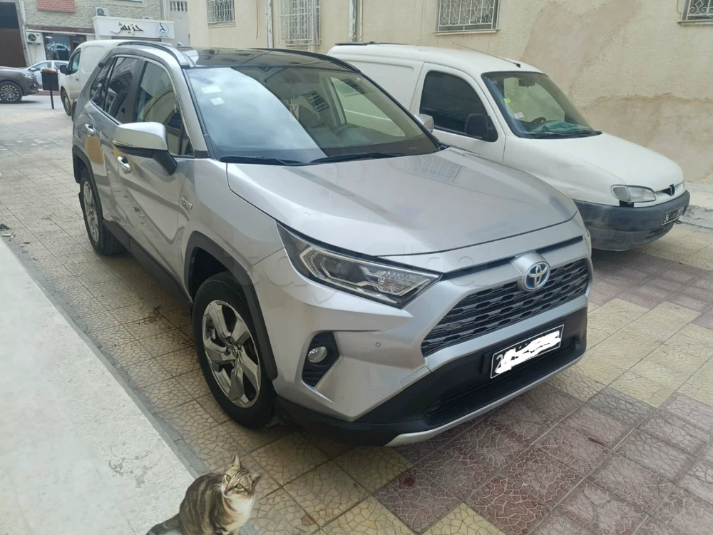 Carte voiture Toyota RAV 4