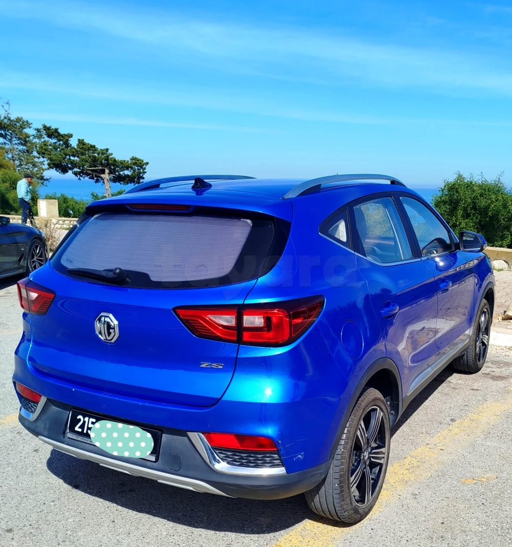 MG ZS