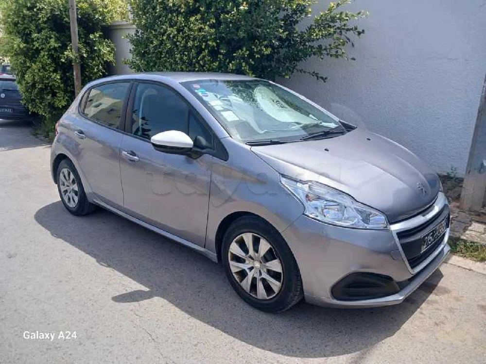 Carte voiture Peugeot 208