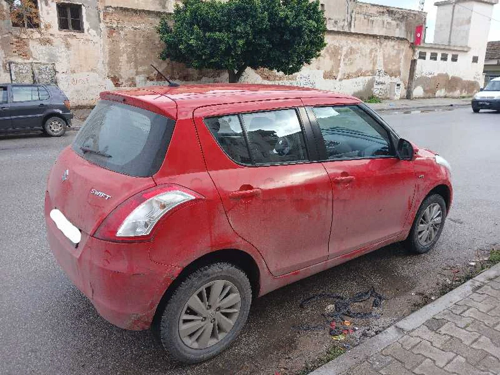 Carte voiture Suzuki Swift