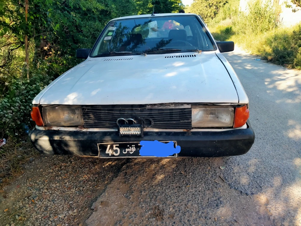 Audi 80