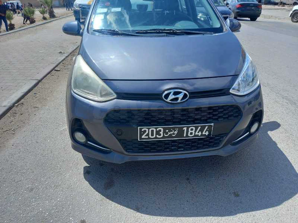 Carte voiture Hyundai i10