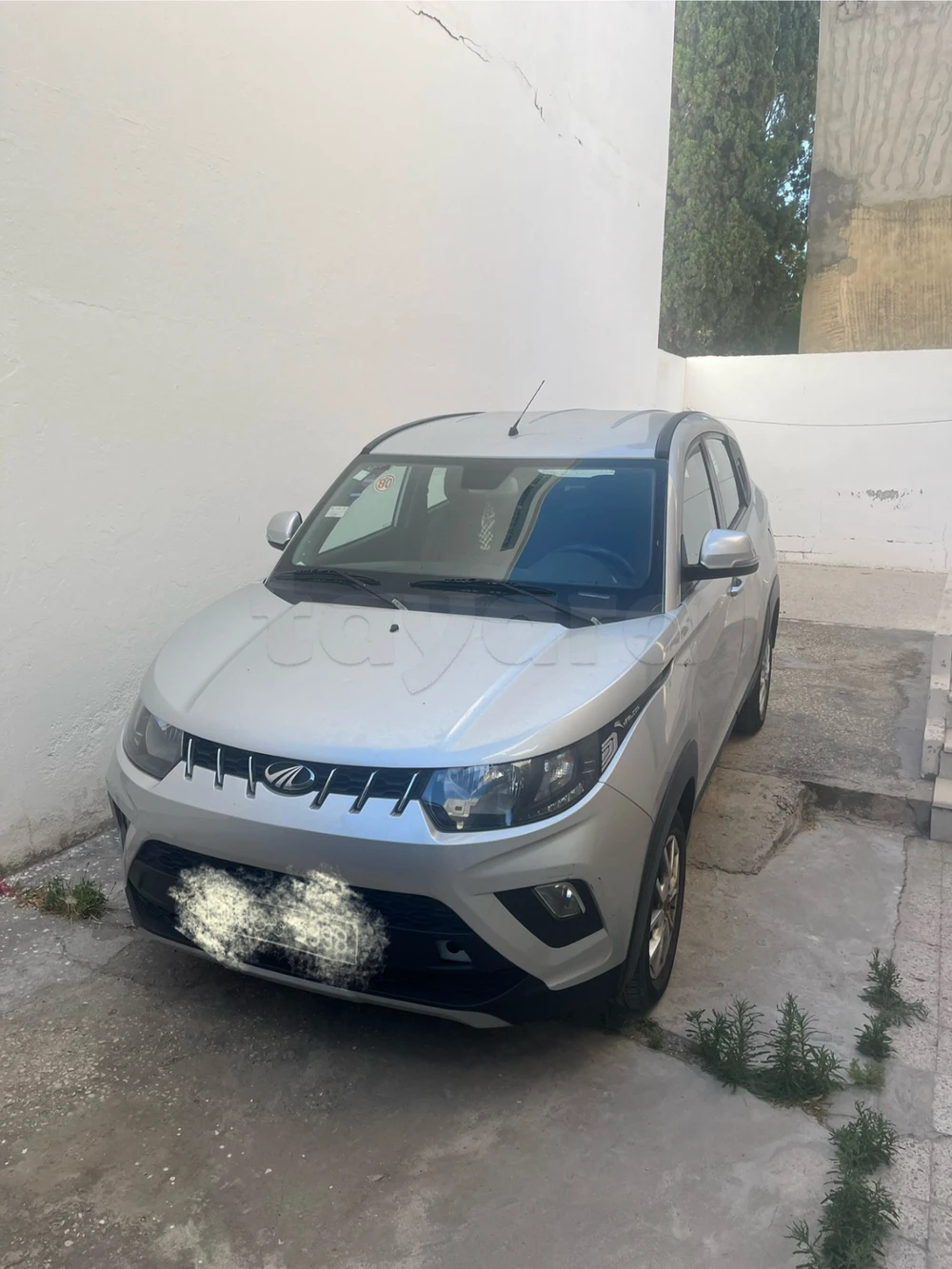 Carte voiture Mahindra Hover