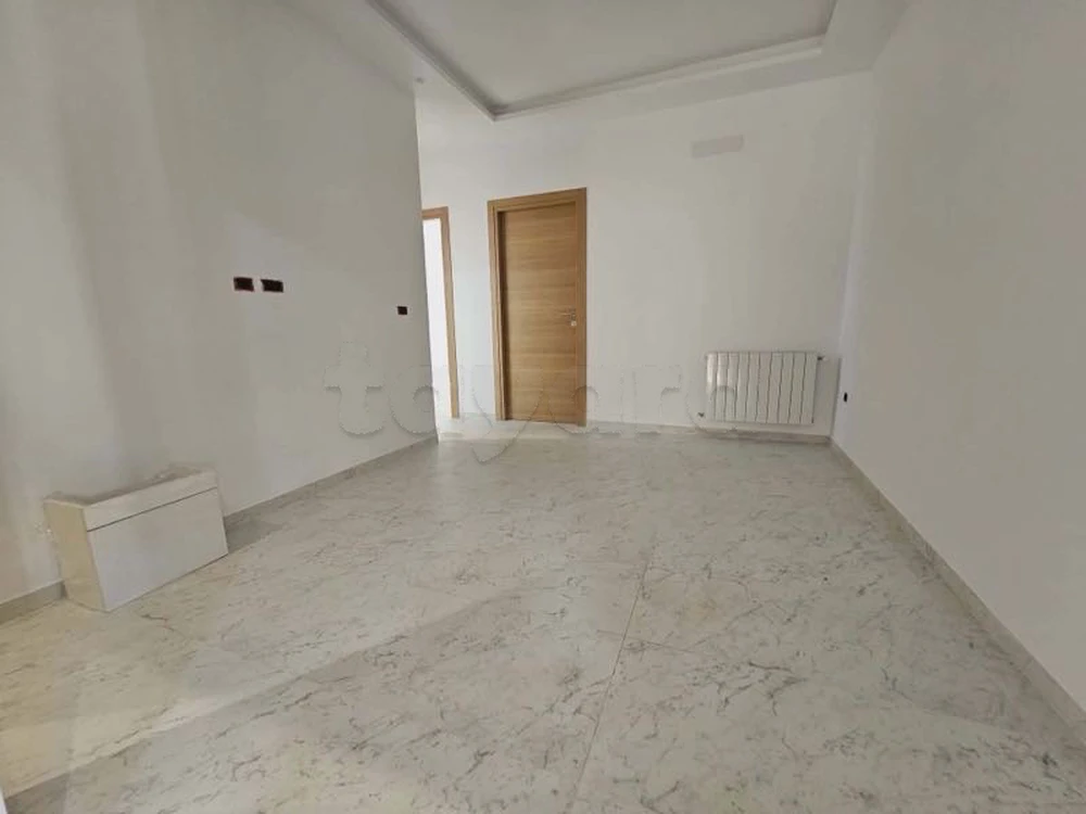 📍ENNKHILETE - ARIANA:  APPARTEMENT S+3 NEUF  A LOUER - Altro