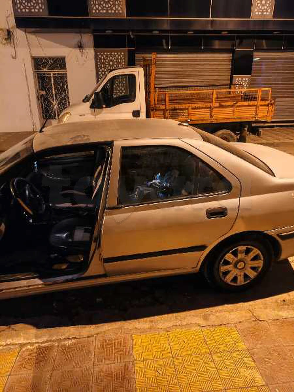 Peugeot 406