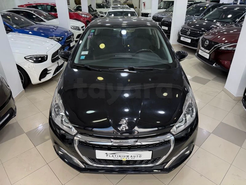 Carte voiture Peugeot 208