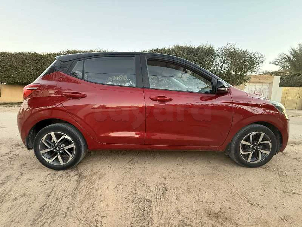 Carte voiture Hyundai i10