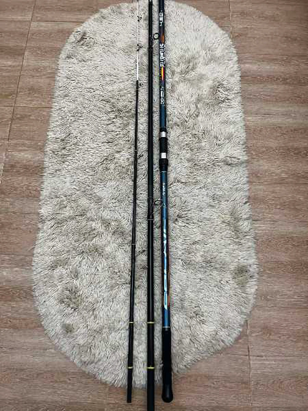 Canne a peche colmic furious 4.20m importe jdida bakou forsaa b 150dt akahaw
Tel : 28833360