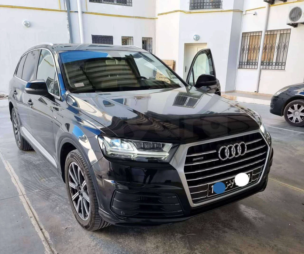 Carte voiture Audi Q7