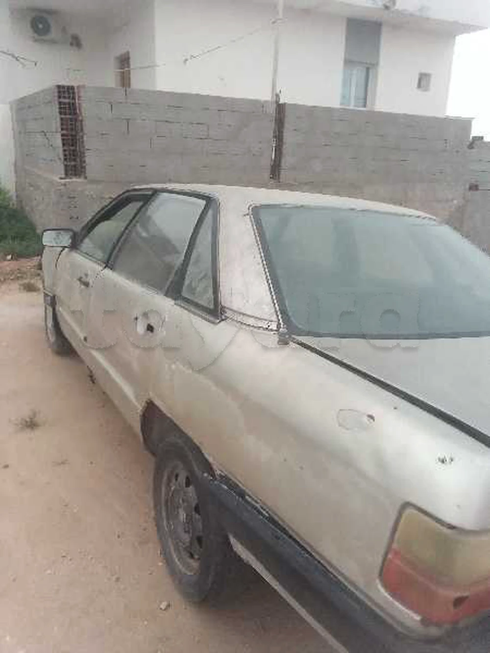 Carte voiture Audi 100