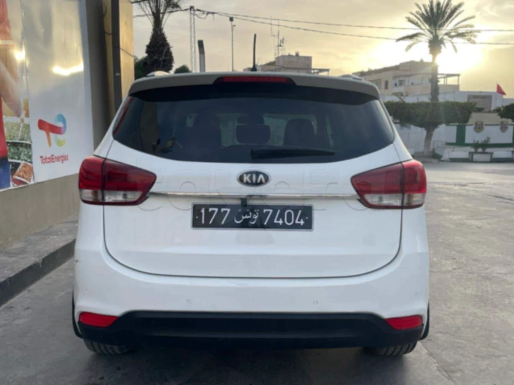 Carte voiture Kia Carens