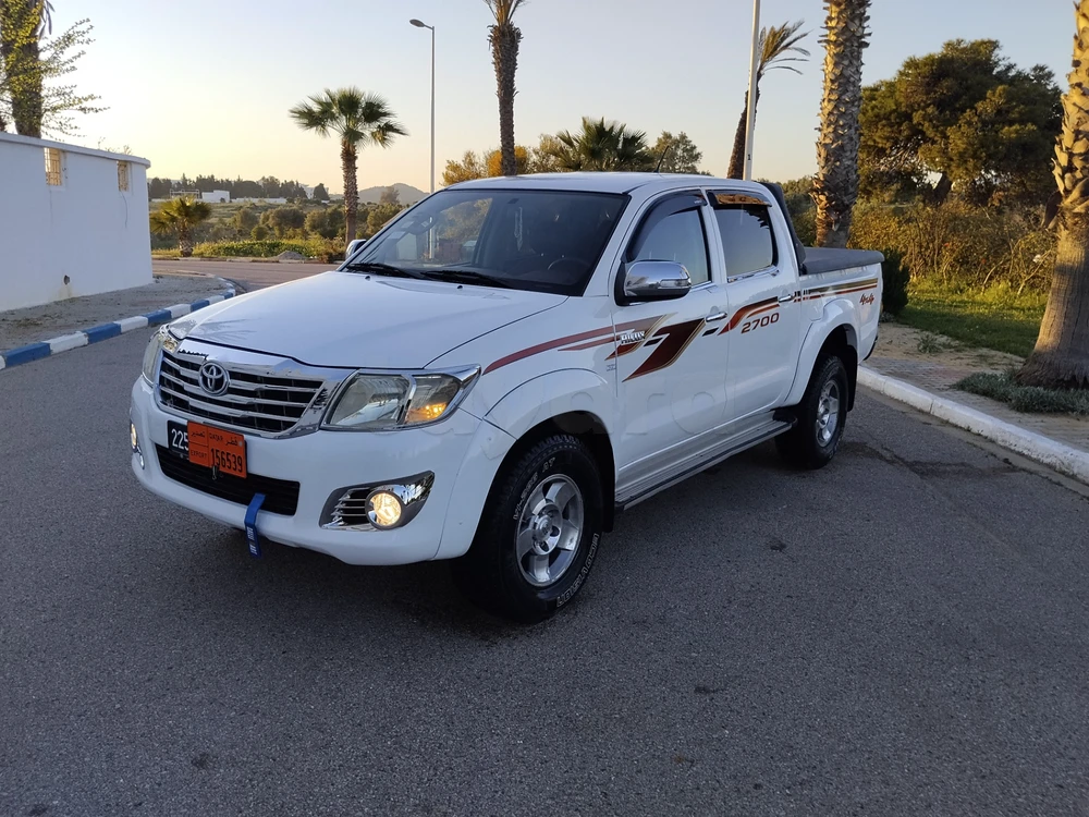 Carte voiture Toyota Hilux