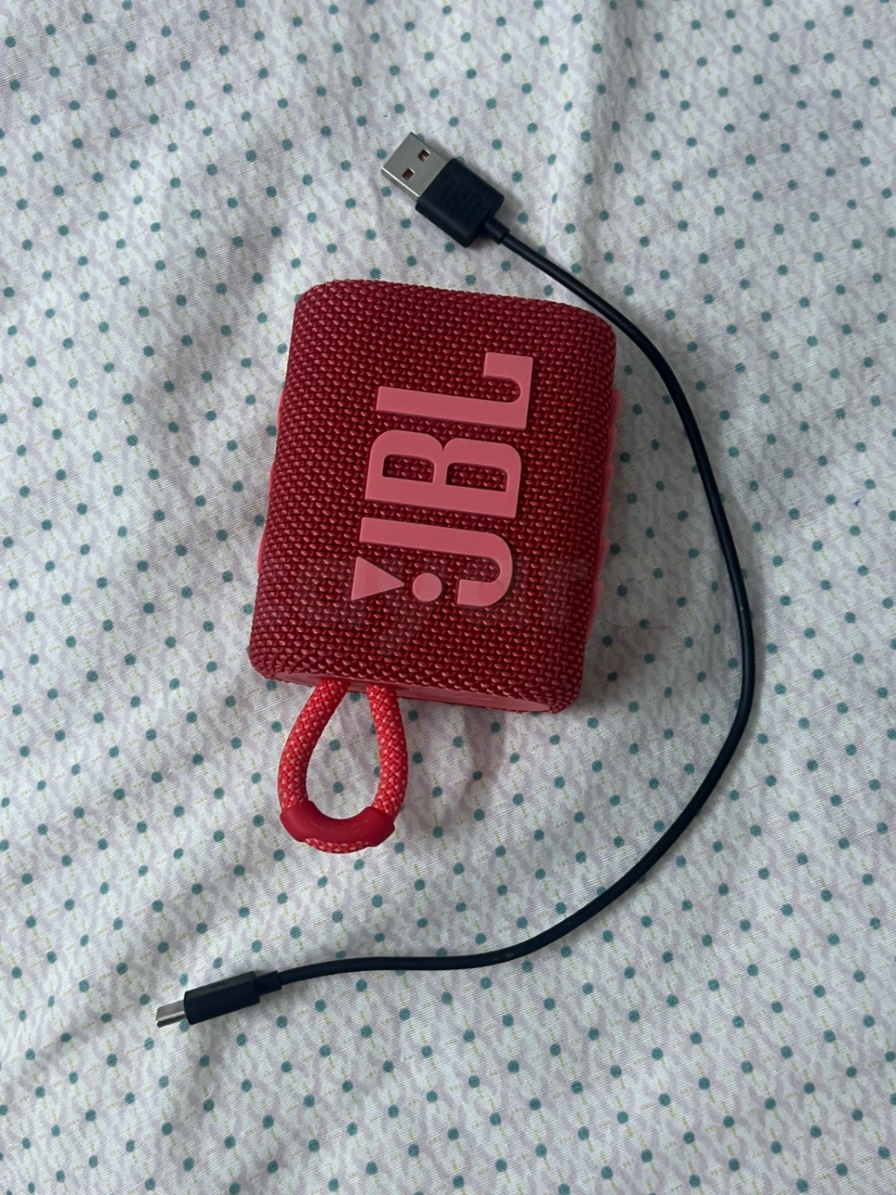 Jbl go 5 rose rouge