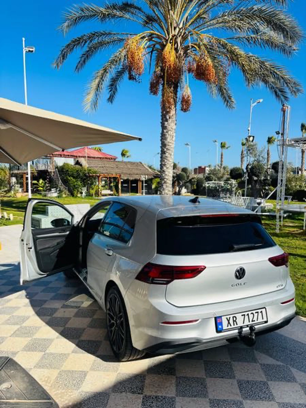 Carte voiture Volkswagen Golf 8