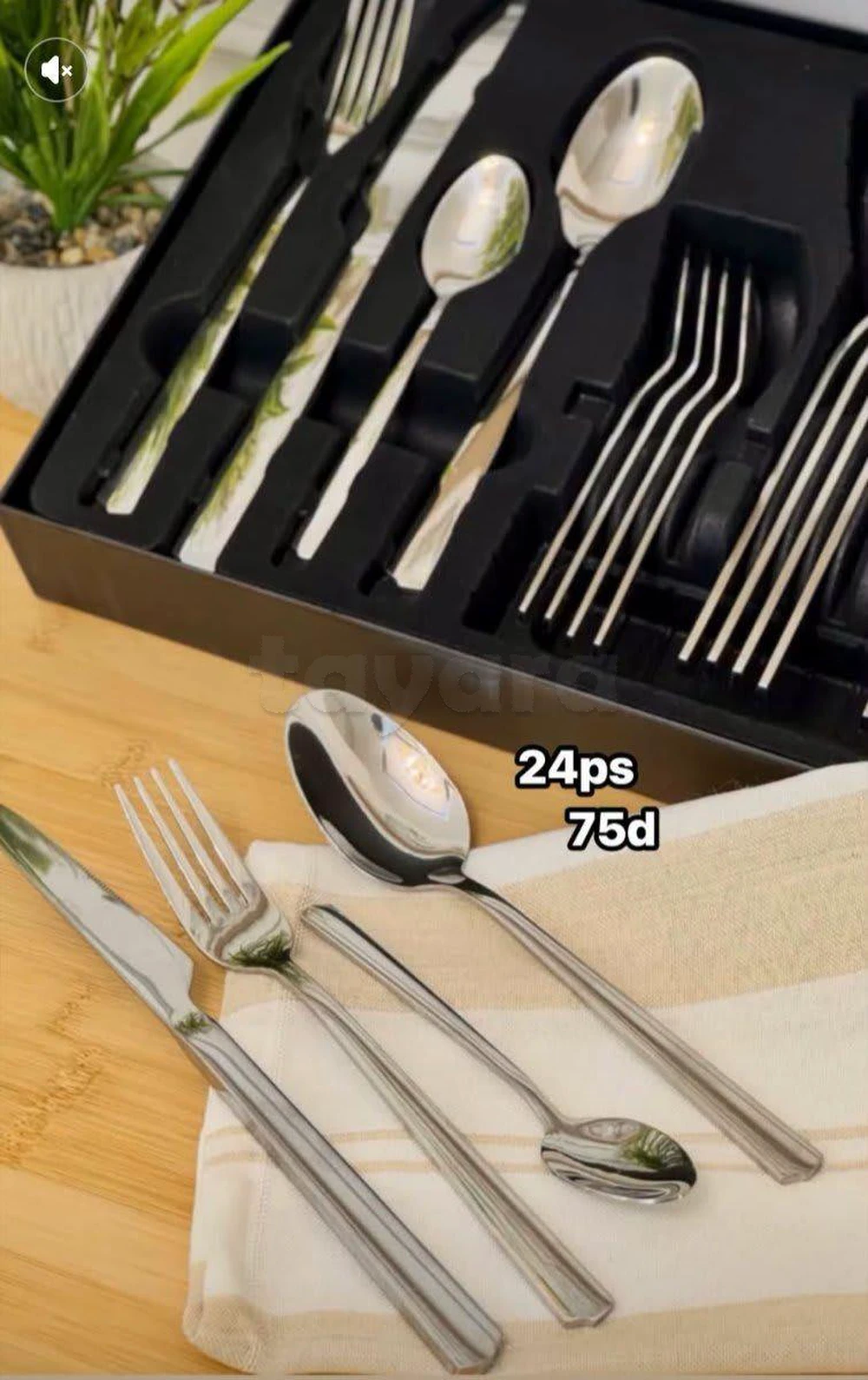 Couverts en inox avec manches en bois