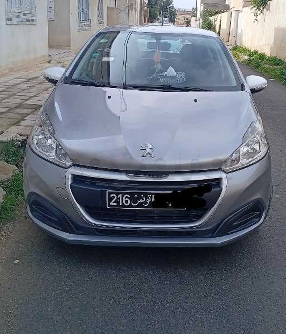 Carte voiture Peugeot 208