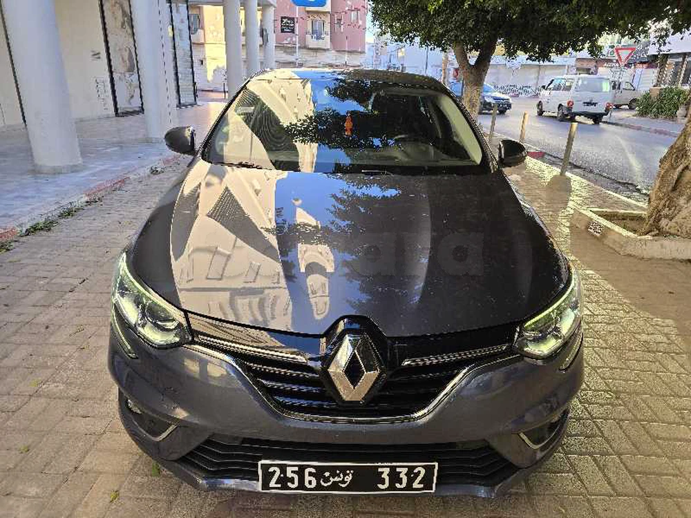 Carte voiture Renault Megane