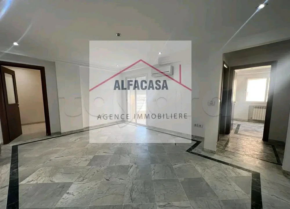 A LOYER UN APPARTEMENT S+2 HAUT STANDING A AIN ZAGHOUAN NORD.