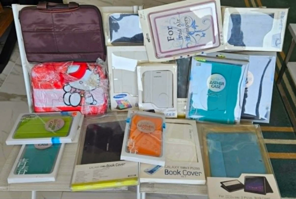 lot de 35 etui cache pour tablette ancien model